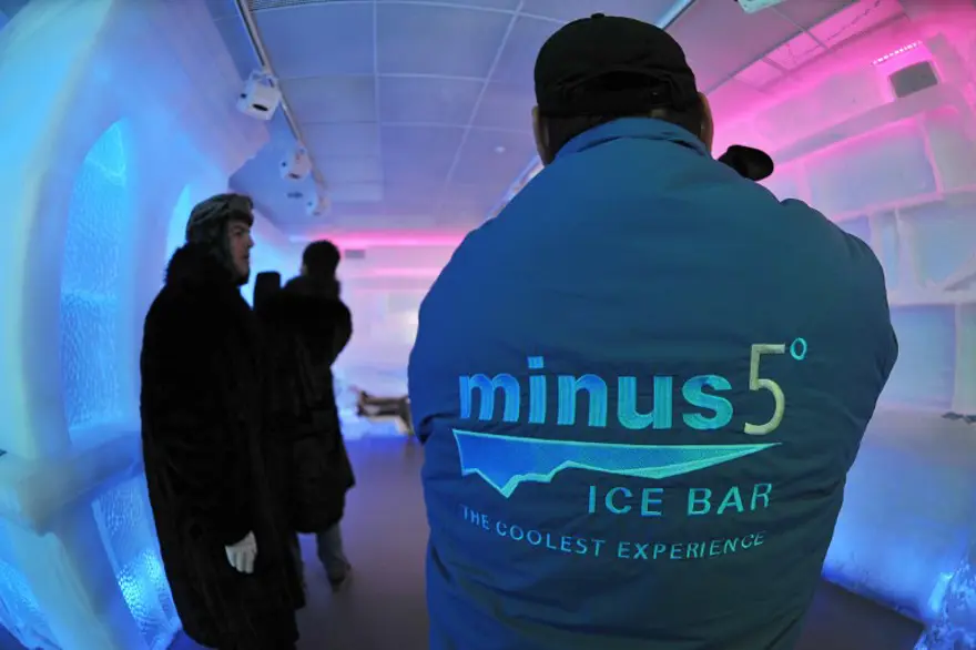 Buz bar ilgi odağı 25