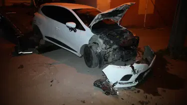 Alkollü sürücü dehşeti: 5 araca çarptı