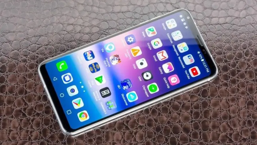 LG V30 24