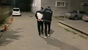 Samsun'da iki firari hükümlü yakalandı Samsun'da iki firari hükümlü yakalandı