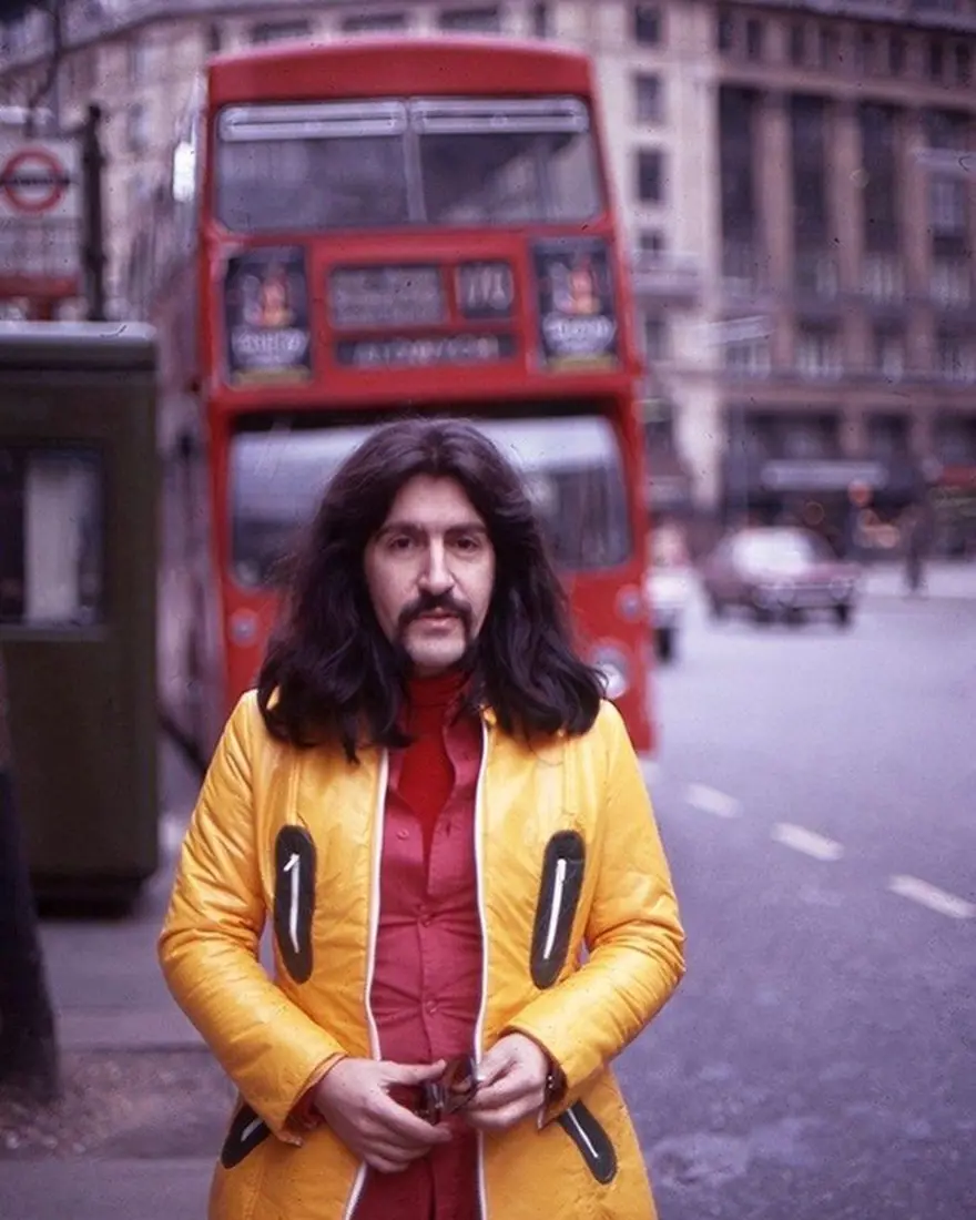 EKİN KOÇ MÜZİKLE DE İLGİLENİYOR 5