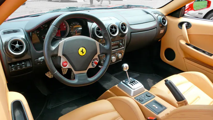 Cristiano Ronaldo yine Bugatti Centodieci ile gündemde 19