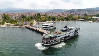 Vapur seferleri kış tarifesine geçiyor: Ücretler yarıya indi, seferler arttı