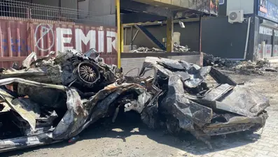 Hatay'da sanayi sitesinde korkutan yangın