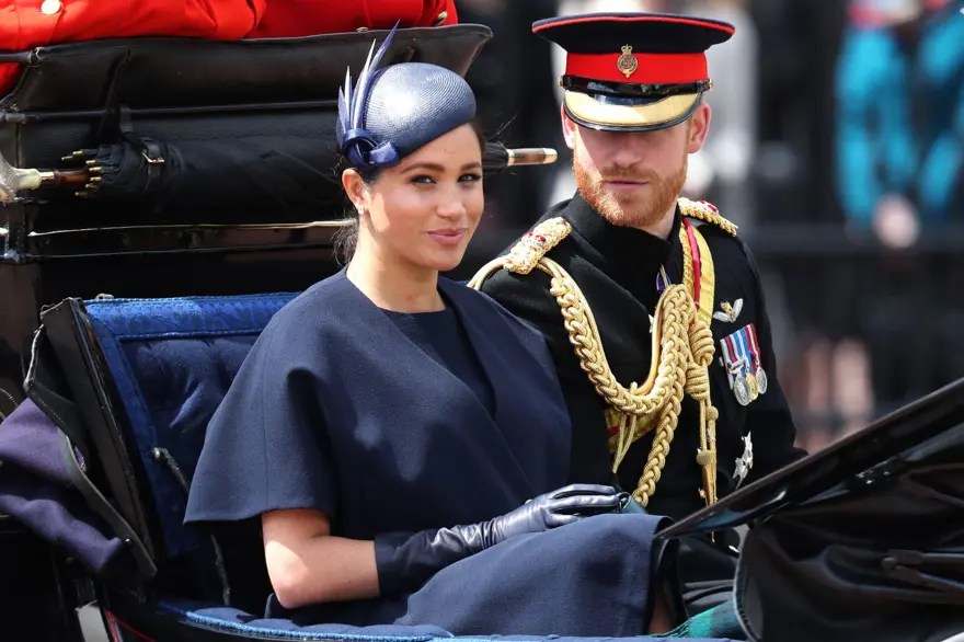 Prens Harry ve Megan Markle'dan Sussex Royal açıklaması Prens Harry ve Megan Markle'dan Sussex Royal açıklaması