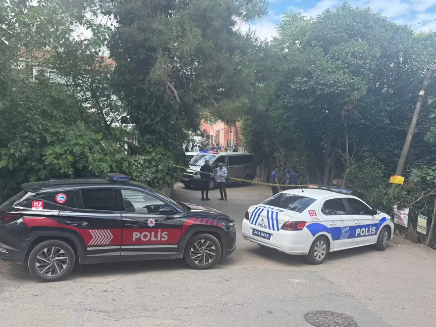 Çöpteki parçalanmış ceset vahşetinde beyaz kova ayrıntısı 6 Çöpteki parçalanmış ceset vahşetinde beyaz kova ayrıntısı 6