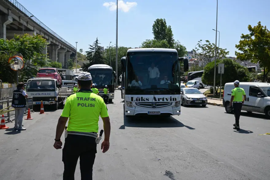 İstanbul otogarında bayram yoğunluğu 11
