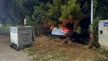 Polisi görünce kaçan alkollü sürücü fidanlığa daldı