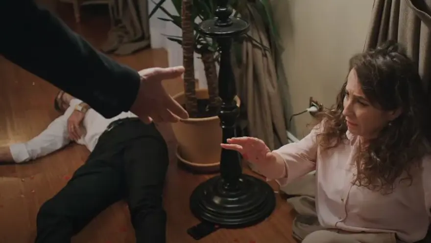 Yalı Çapkını'nda Tarık'a Ferit sürprizi! "Seyran zor durumda kalacak" 10 Yalı Çapkını'nda Tarık'a Ferit sürprizi! "Seyran zor durumda kalacak" 10