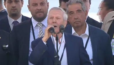 Fenerbahçe yeni başkanını seçiyor | Genel kurulda gerginlik: Aziz Yıldırım kongreyi terk etti