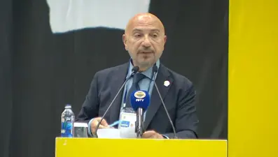 Hakan Bilal Kutlualp, Fenerbahçe Başkanlığı'na aday olduğunu açıkladı