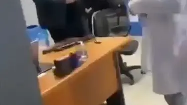 Güngören'de doktora şiddet: Rapor için ortalığı dağıttı