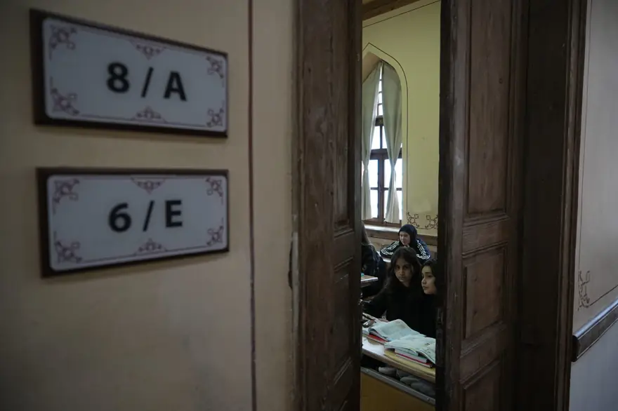 2 devlet, 30 padişah ve 12 cumhurbaşkanı gördü: Türkiye'nin 556 yıl aralıksız eğitim veren okulu 13