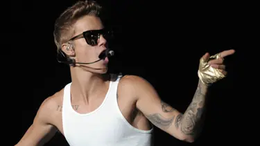 Polis Bieber'i arıyor