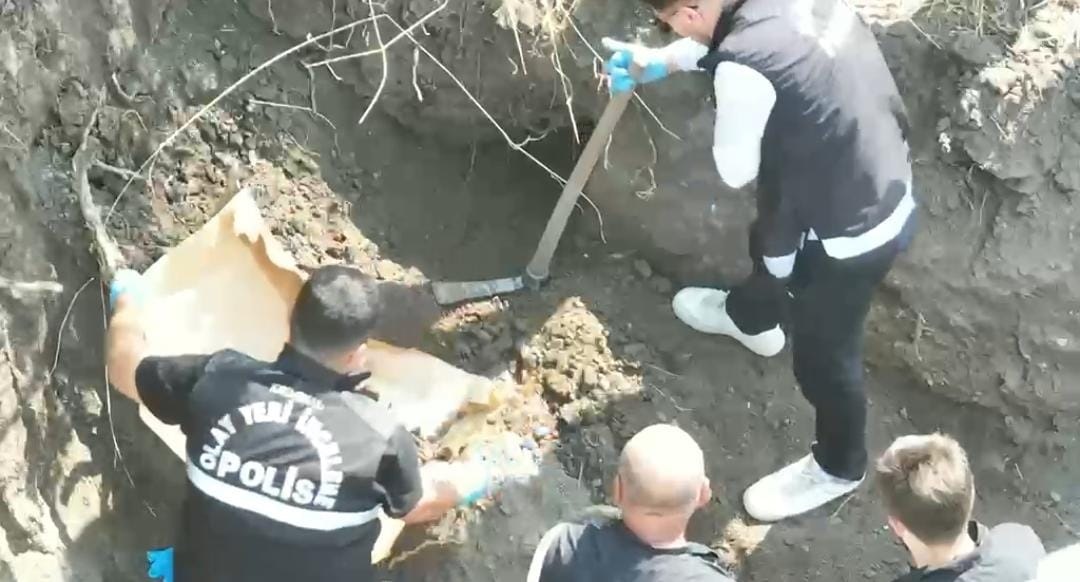 14 yıllık cinayet çözüldü. Cesedi portakal bahçesinde çıktı
