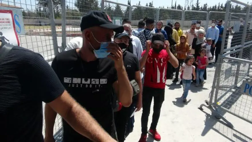 Binlerce Suriyeli bayram için ülkesine döndü 5