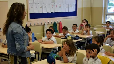 Öğretmenlerin beklediği karar verildi: Ara tatildeki seminer nasıl yapılacak?