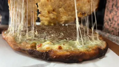 Anadolu'nun pizzası: Osmanlı'dan günümüze uzanan lezzet kahvaltılarda yoğun ilgi görüyor