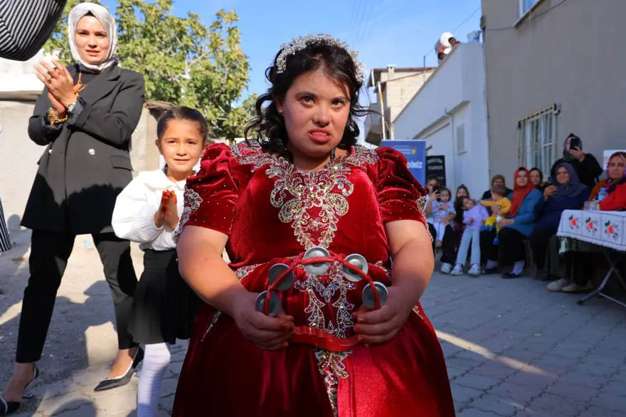 33 yaşındaki Down sendromlu Melek'in hayali gerçek oldu 2