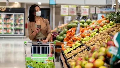 Egeli perakendecilerden indirim kararı