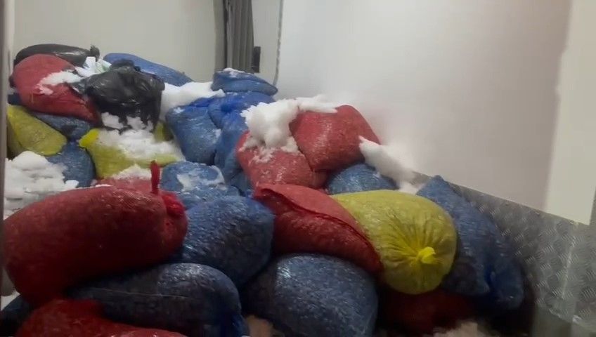 Samsun'da 3,8 ton kaçak avlanmış midye ele geçirildi