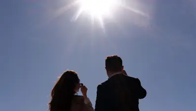 Güneş tutulması için nefesler tutuldu! Kısmi Güneş tutulması ne zaman, Türkiye'den görülecek mi?