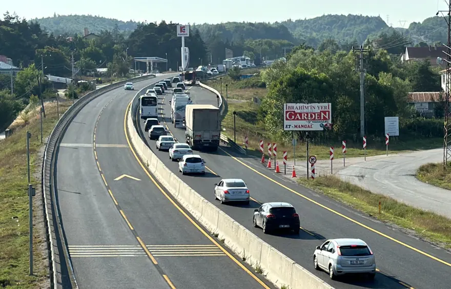Bolu Dağı Tüneli kapandı, geçişlerde yoğunluk yaşanıyor 