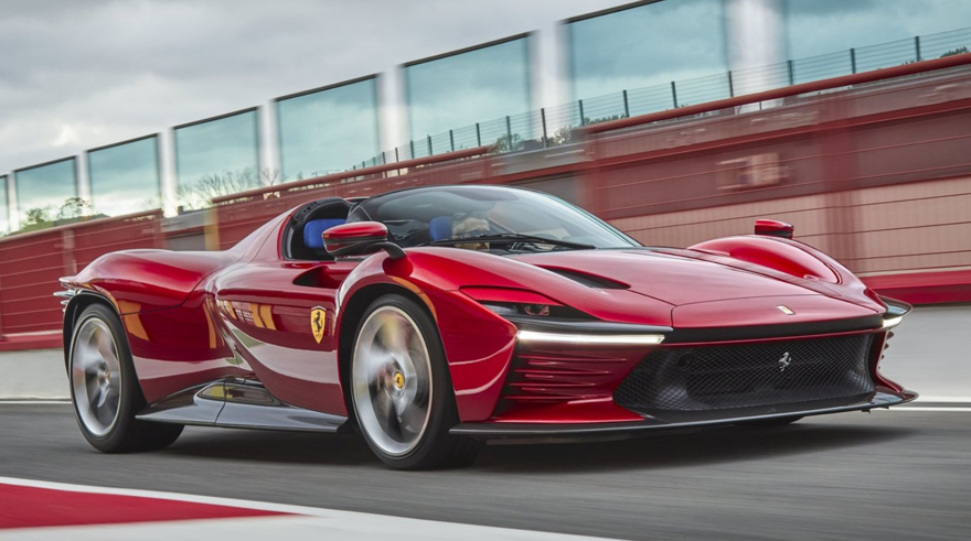 Ferrari Daytona SP3 20