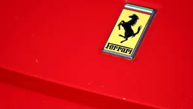Ferrari hedeflerinden vazgeçiyor