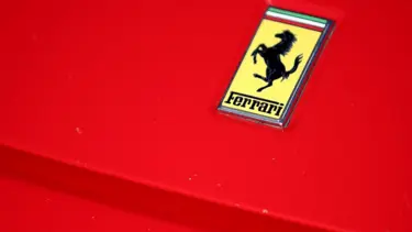 Ferrari hedeflerinden vazgeçiyor