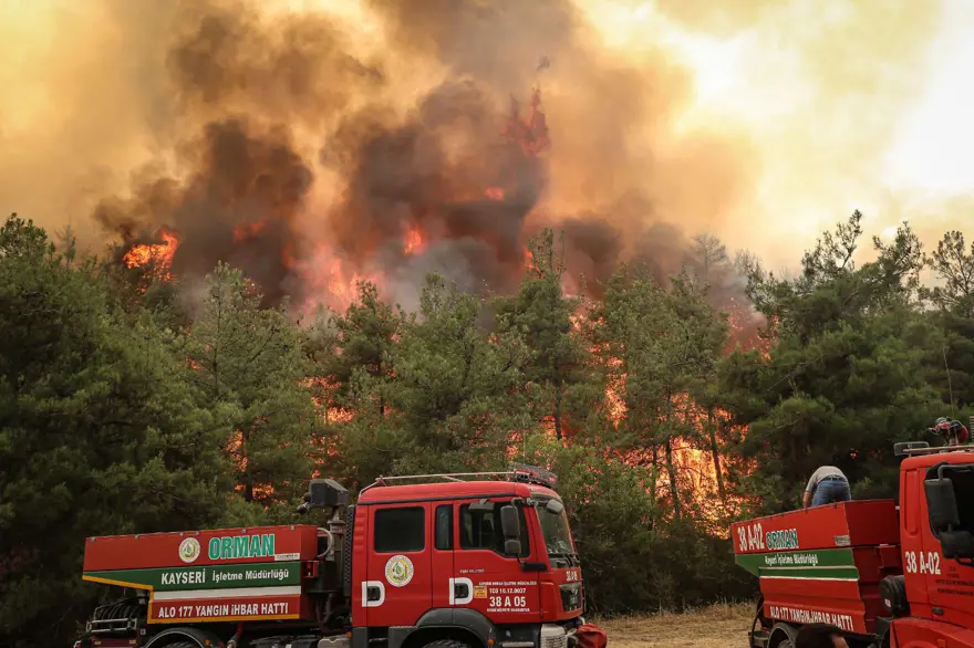 Eskişehir, Bilecik Osmaneli ve Urla yangını kontrol altında Eskişehir, Bilecik Osmaneli ve Urla yangını kontrol altında