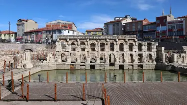 Yozgat'taki tarihi Roma Hamamı ziyaretçilerini ağırlamaya başladı