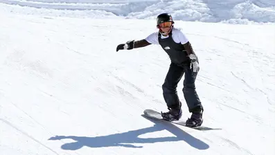 Doğu'da ilkbaharda da kayak keyfi devam ediyor