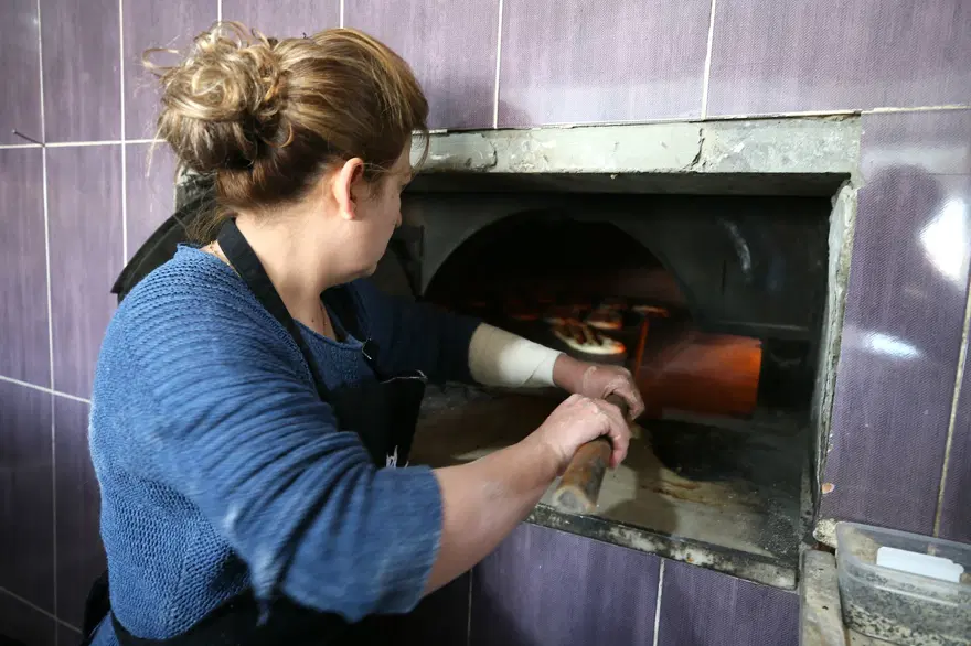 Ekmek teknesini yeniden faaliyete geçirdi: "Hatırası var" dediği fırıncılıkta usta oldu 1