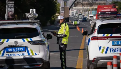 Kırmızı ışık ihlali üç günde bir can alıyor: Amaç caydırıcılığı artırmak! İşte madde madde yeni trafik cezaları