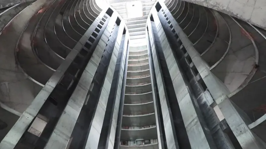 27 katlı, 14 kraldairesi, 4 lobisi var: Jet Fadıl’ın Caprice Gold’u satışa çıkarıldı 8