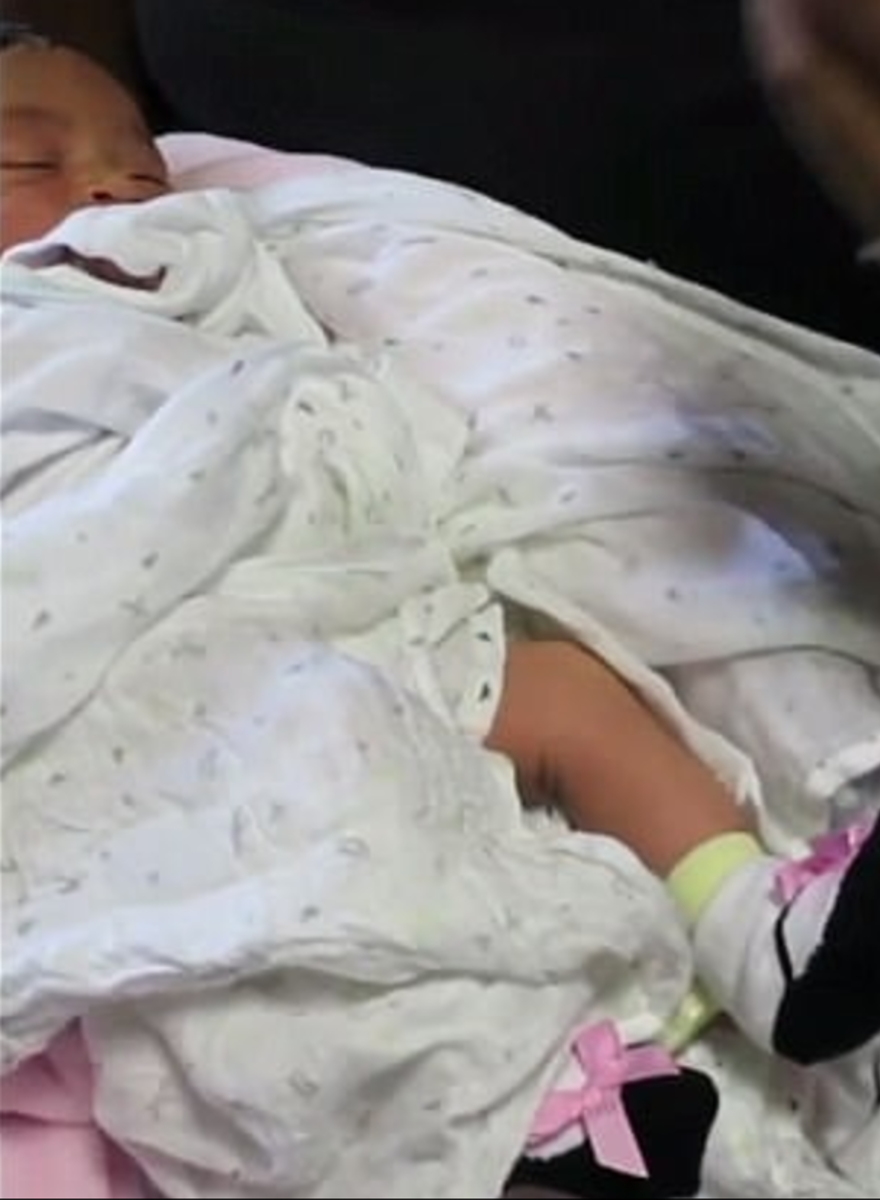 Serena Williams ilk kez bebeğiyle 4