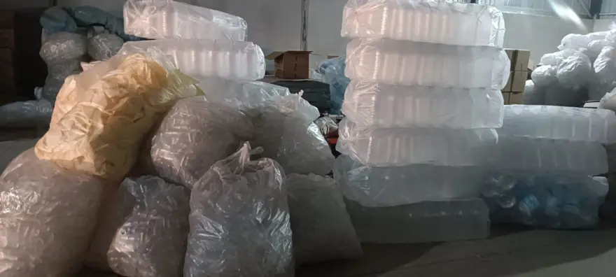 Suudi Arabistan eski kralı adına sahte etiket bastılar,  musluk suyunu Zemzem diye satmaya çalıştılar 4