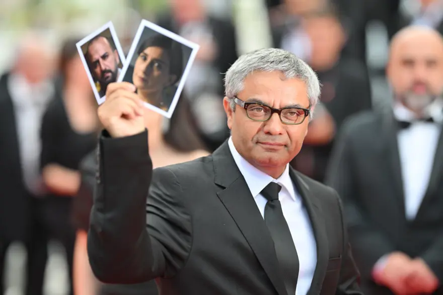 Ülkesinden kaçmıştı: İranlı yönetmenin filmi Cannes'da prömiyer yaptı Ülkesinden kaçmıştı: İranlı yönetmenin filmi Cannes'da prömiyer yaptı