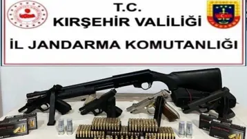 Kırşehir'de ruhsatsız silah operasyonu