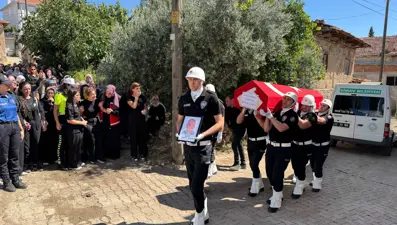 Kaza kurbanı polise gözyaşlarıyla veda