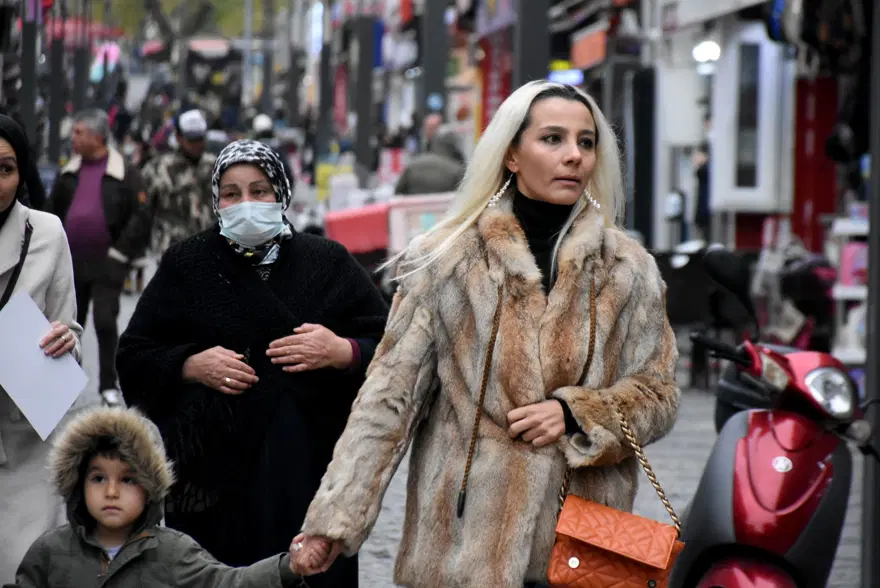 Bulgaristan her geçişte PCR şartını kaldırdı: Edirneli esnaf karardan memnun 3 Bulgaristan her geçişte PCR şartını kaldırdı: Edirneli esnaf karardan memnun 3