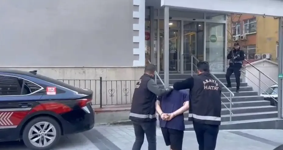 160 yılla aranan firari yakalandı