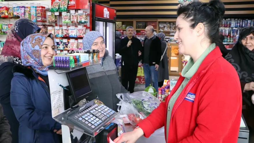 42 erkek rakibini geride bırakıp muhtar oldu 8 42 erkek rakibini geride bırakıp muhtar oldu 8