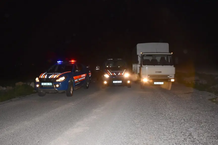 Kütahya'da bir mahalle ve dört sokağa corona virüs karantinası 9