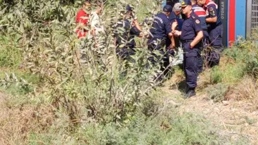 Cezaevi ring aracı devrildi: 5'i mahkum 12 kişi yaralandı