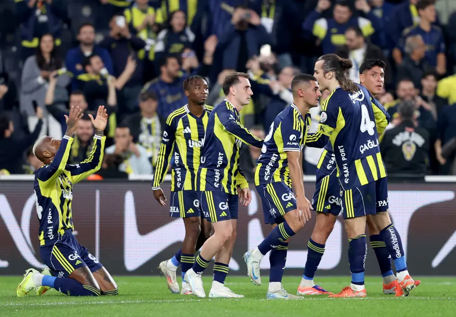 Fenerbahçe, Rize deplasmanında: Muhtemel 11