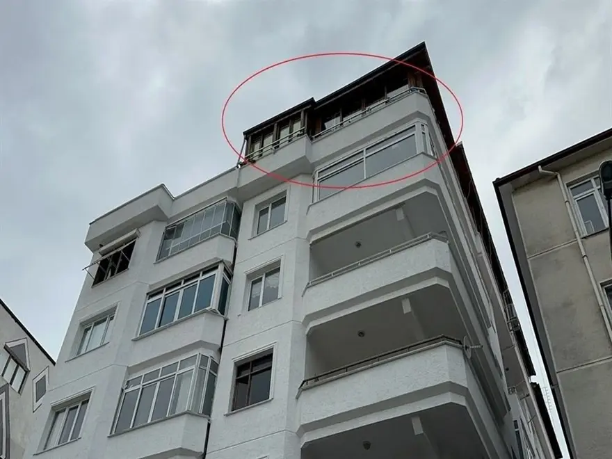 KIZI VE OĞLU DA HAZIR BULUNDU 6 KIZI VE OĞLU DA HAZIR BULUNDU 6