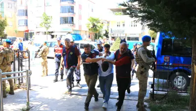 Tokat’taki patlamaylailgili 2 şüpheli tutuklandı: Patlayıcıyı inşaat demiri ve çivilerle güçlendirmişler