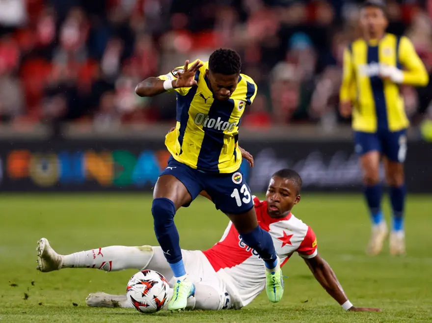 Fenerbahçe, Avrupa'da kazandı: Çekya'da 3 gollü gece 10